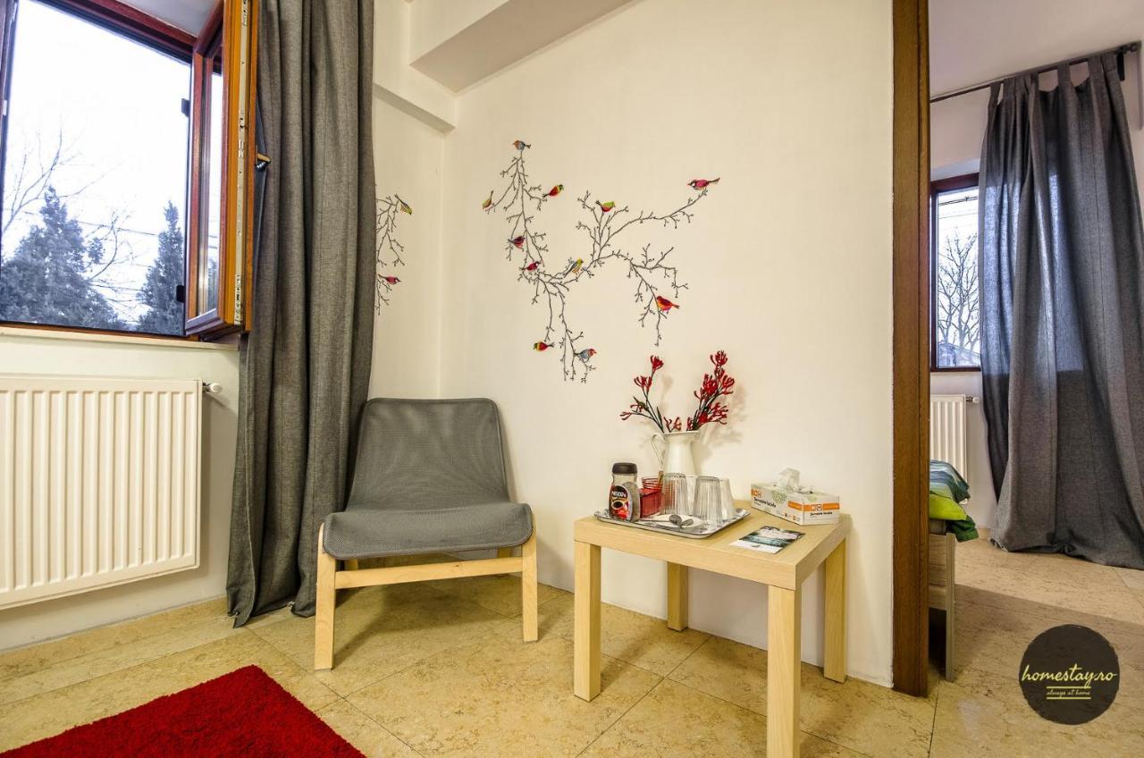 Homestay Otopeni Bagian luar foto