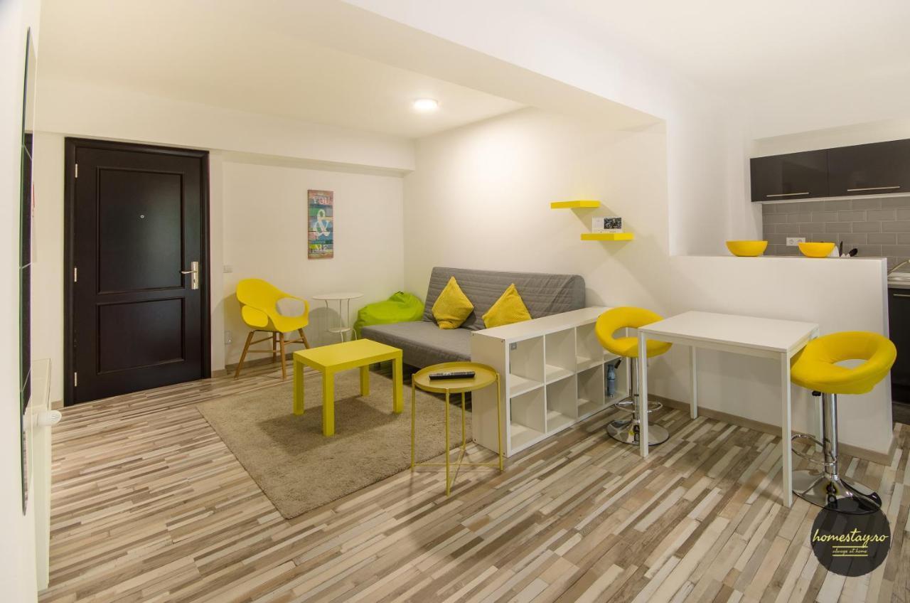 Homestay Otopeni Bagian luar foto