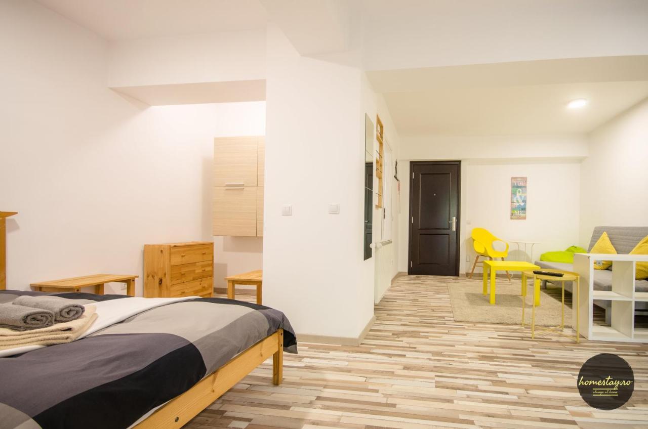 Homestay Otopeni Bagian luar foto
