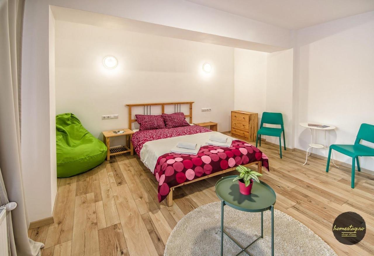 Homestay Otopeni Bagian luar foto